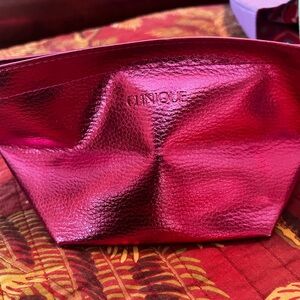 Clinque Pink Shimmer Cosmetic Bag 💋